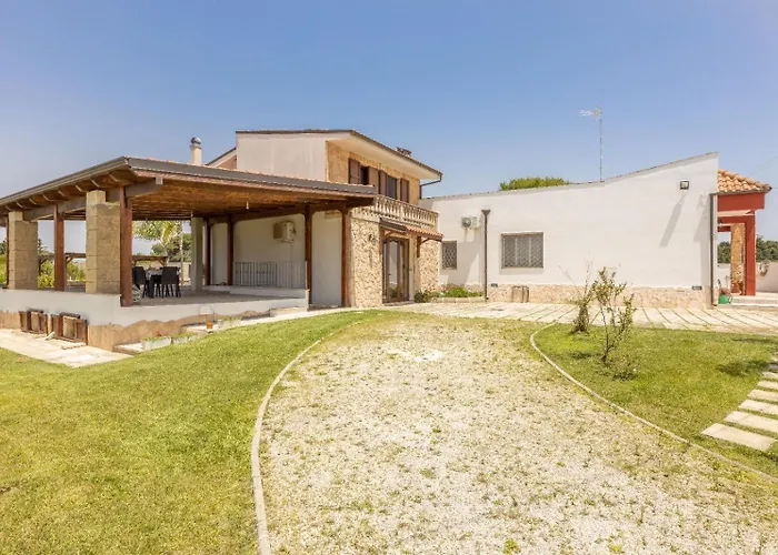 Maison d'hôtes La Tenuta Del Conte Poggiardo